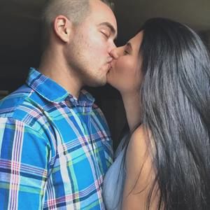 Meet your Posher, Dakota